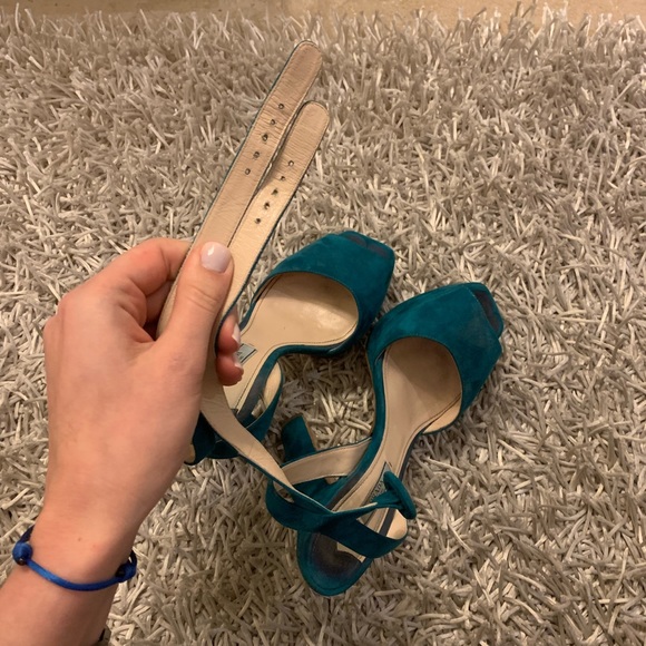 Prada suede platform heels 39.5 - Picture 7 of 7